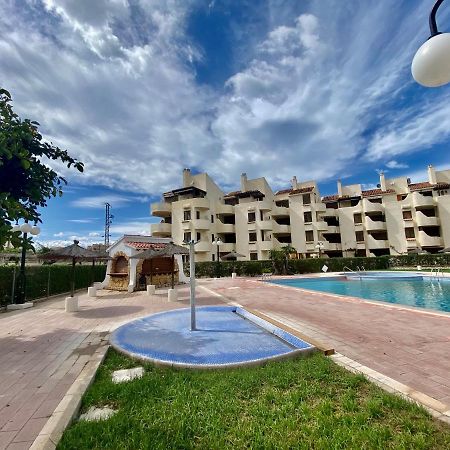 La Felicidad Vybdenia Apartment Luaran gambar